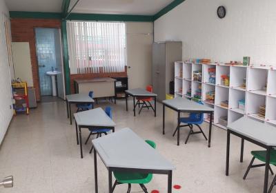 Colegio Seltik Aulas Con Sanitario